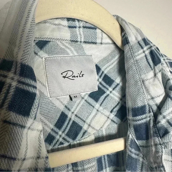 Rails Plaid Flannel Long Sleeve Button Down shirt size medium - Picture 3 of 8